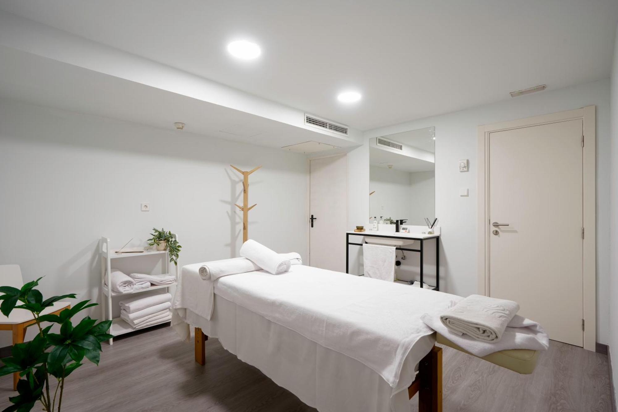 Aluasun Torrenova 4* Palmanova